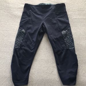 Lululemon 3/4 length leggings.